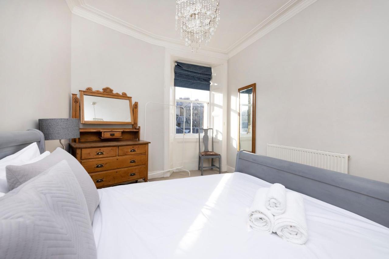 Joivy Old Town 1-Bed Apartment With Stunning Views Эдинбург Экстерьер фото